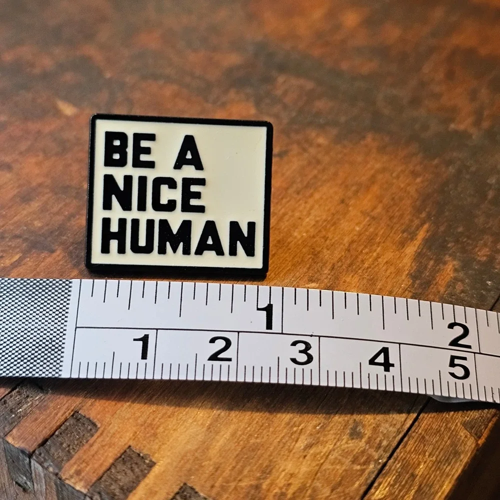 Unbranded lapel pin